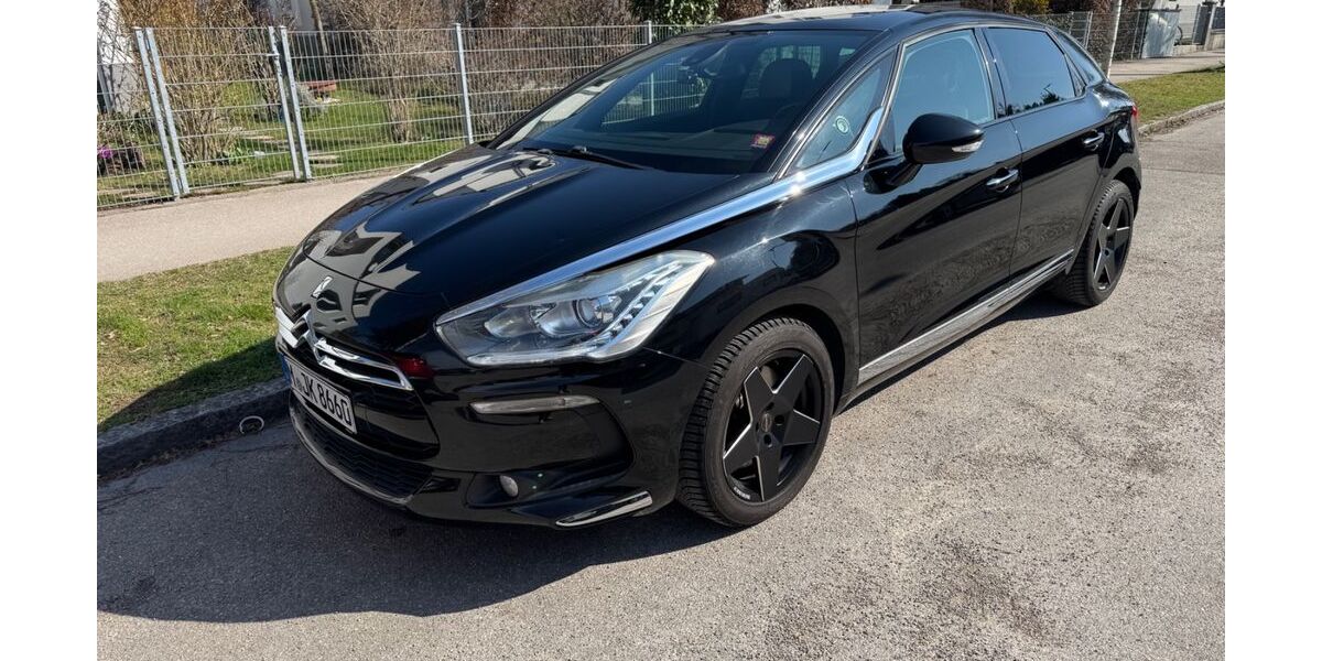Citroen DS5 258.100 km 6.699 &euro; München 81245