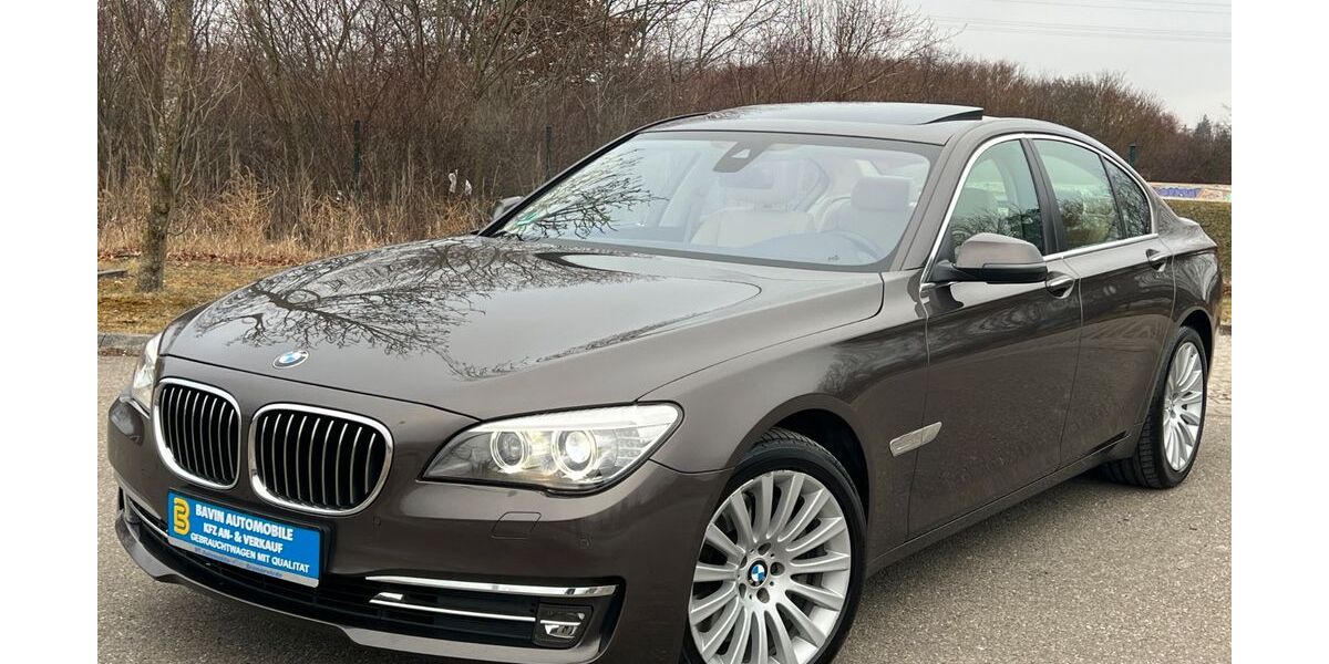 BMW 750 143.000 km 21.990 &euro; München 81243