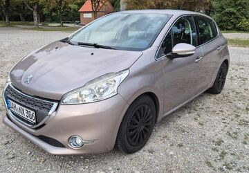 Peugeot 208 117.000 km 5.549 &euro; Dachau 85221