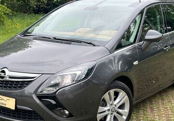 Opel Zafira Tourer 172.000 km 8.990 &euro; München 81243