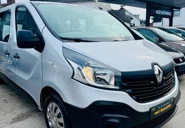 Renault Trafic 235.000 km 10.500 &euro; München 81825