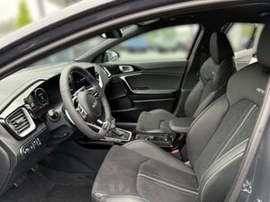 Kia XCEED 1.6T 180 DCT GTL LEDER 1.500 km 35.490 &euro; Höhenkirchen-Siegertsbrun 85635