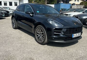 Porsche Macan 106.000 km 44.900 &euro; München 81243