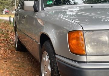 Mercedes-Benz 300 189.865 km 17.500 &euro; München 80638