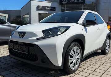 Toyota Aygo 19.422 km 12.990 &euro; München 80687
