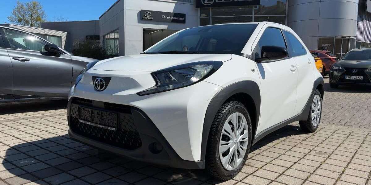 Toyota Aygo 19.422 km 12.990 &euro; München 80687