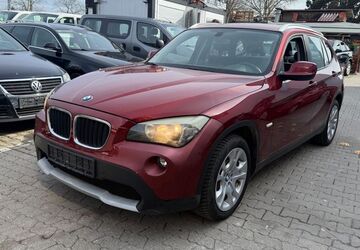BMW X1 241.541 km 3.690 &euro; München 81243