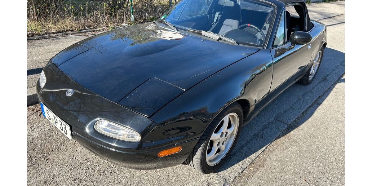 Mazda MX-5 259.000 km 7.999 &euro; München 81539