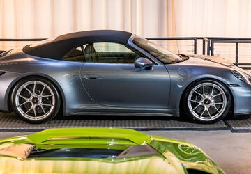 Porsche 992 8.552 km 194.500 &euro; Ismaning 85737