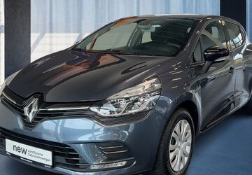 Renault Clio 30.158 km 10.390 &euro; München 81827