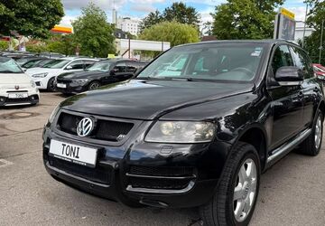 VW Touareg 309.000 km 2.990 &euro; München 81243