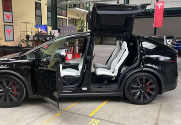 Tesla Model X 50.000 km 90.000 &euro; München 80798