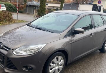 Ford Focus 56.977 km 6.399 &euro; München 81739