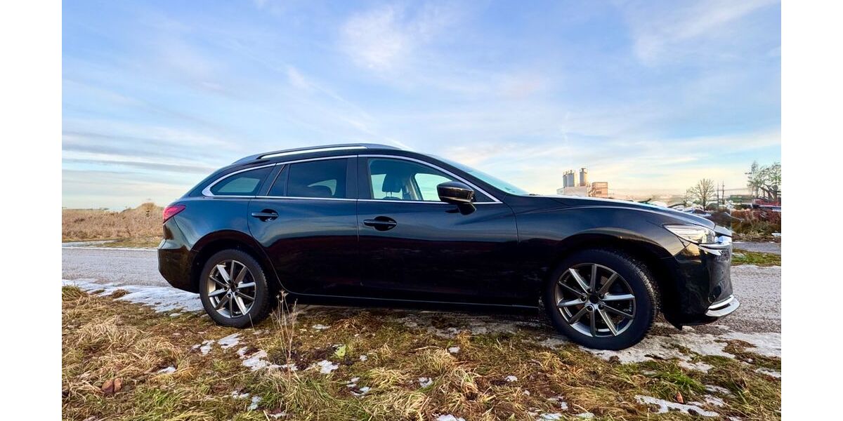 Mazda 6 62.000 km 19.000 &euro; München 81825