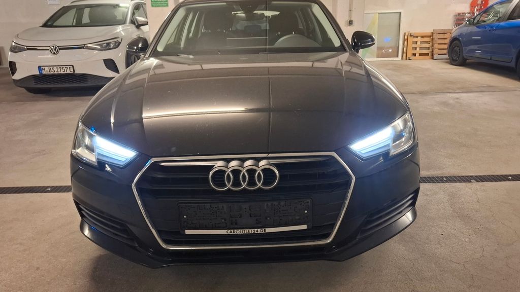 Audi A4 164.800 km 15.999 &euro; München 81829