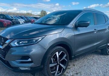 Nissan Qashqai 28.712 km 18.990 &euro; München 81827