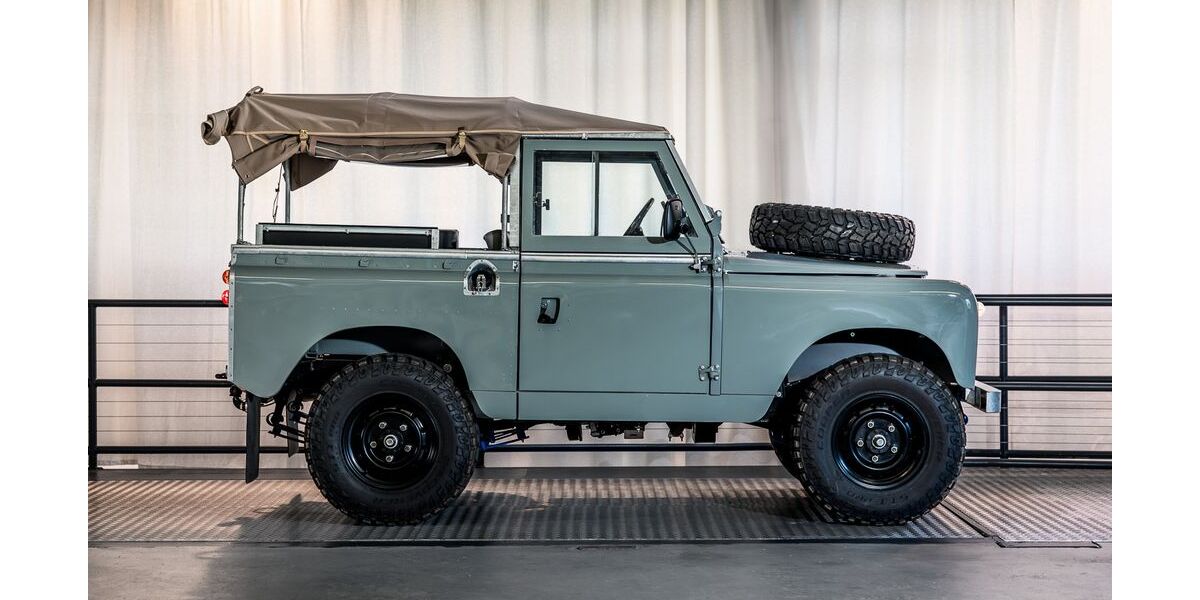 Land Rover Serie II 4.285 km 89.500 &euro; Ismaning 85737