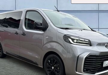 Toyota Proace (Verso) 4.590 km 54.598 &euro; Ismaning 85737