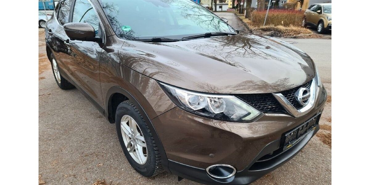 Nissan Qashqai 141.166 km 10.800 &euro; München 80995