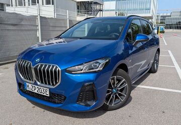 BMW 225 Active Tourer 18.650 km 39.900 &euro; München 80689