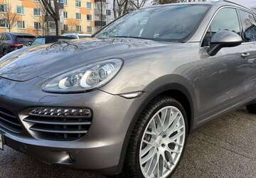 Porsche Cayenne 212.476 km 14.950 &euro; München 81243