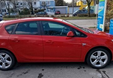 Opel Astra 113.350 km 5.000 &euro; München 81375