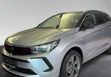 Opel Grandland (X) 60.000 km 21.890 &euro; München 80339