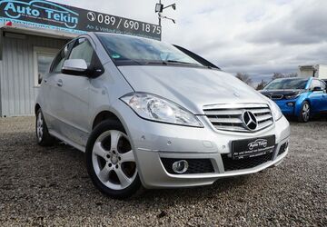 Mercedes-Benz A 160 72.171 km 8.950 &euro; München 81829