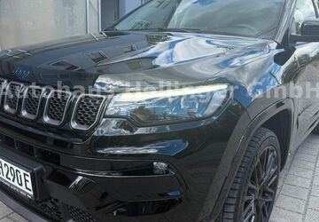 Jeep Compass 32.500 km 37.900 &euro; Schwaig 85445