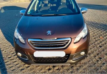 Peugeot 2008 167.000 km 8.499 &euro; München 81241