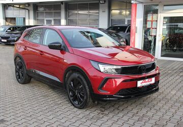 Opel Grandland (X) 11.180 km 22.750 &euro; Ebersberg 85560