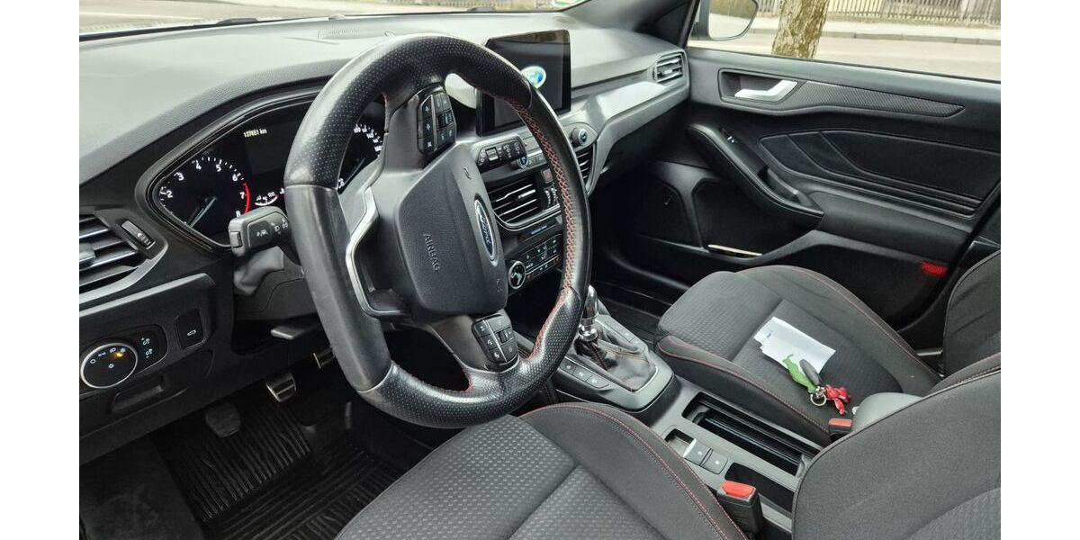 Ford Focus 138.000 km 11.000 &euro; Ismaning 85737