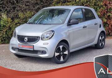 Smart forFour 80.989 km 7.890 &euro; München 80687