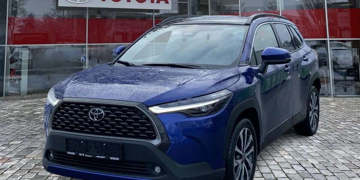 Toyota Corolla Cross 18.620 km 31.990 &euro; München 80807