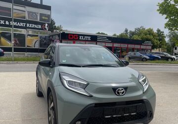Toyota Aygo (X) 12.000 km 16.990 &euro; München 81825