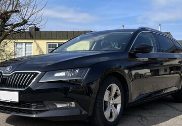Skoda Superb 111.700 km 19.900 &euro; Finsing 85464