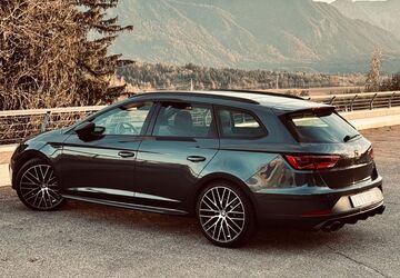 Seat Leon 68.600 km 24.900 &euro; München 81929