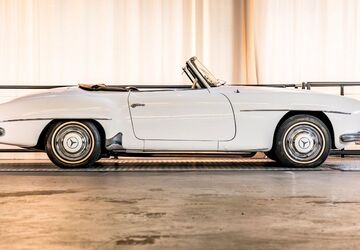 Mercedes-Benz 190 23.000 km 115.000 &euro; Ismaning 85737