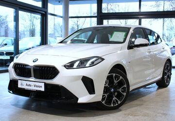 BMW 120 4.400 km 29.990 &euro; München 81825