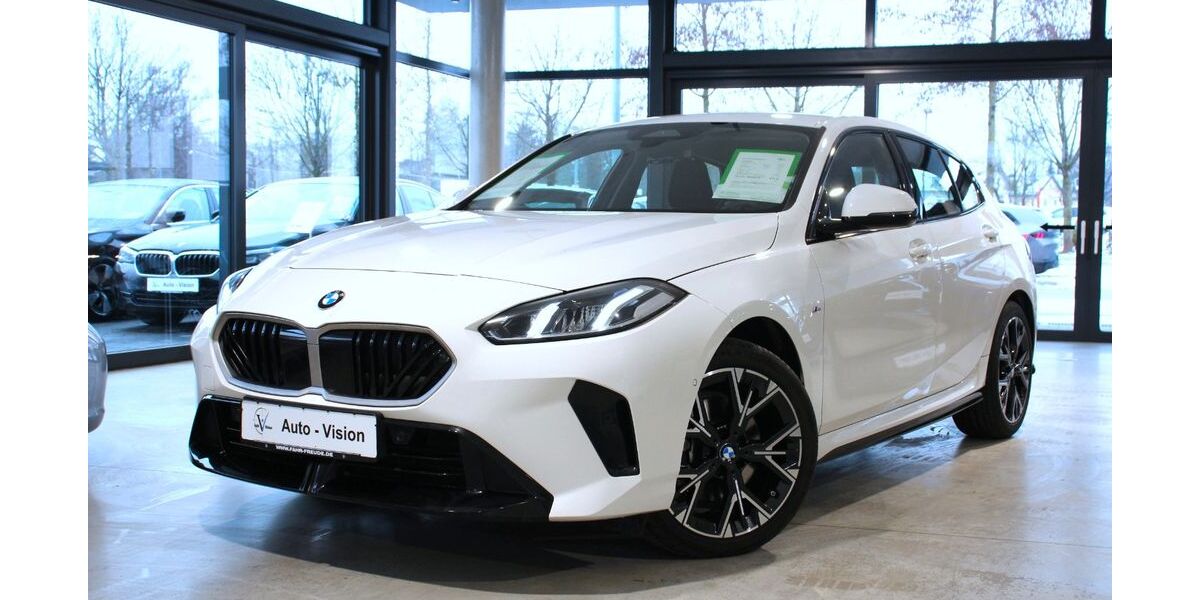 BMW 120 4.400 km 29.990 &euro; München 81825