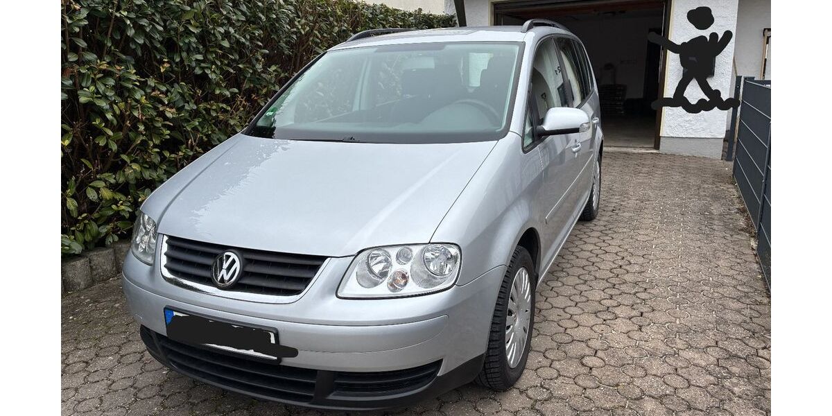 VW Touran 89.000 km 5.500 &euro; Röhrmoos 85244
