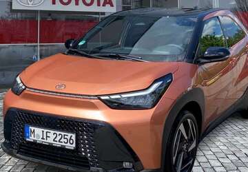 Toyota Aygo 2.990 km 21.990 &euro; München 80807