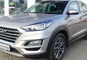 Hyundai TUCSON 70.525 km 18.890 &euro; München 80687