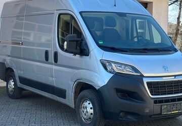 Peugeot Boxer 132.100 km 11.900 &euro; München 80995