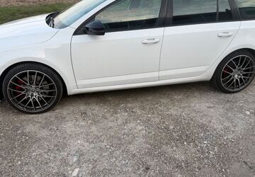 Skoda Octavia 156.260 km 16.100 &euro; Aschheim 85609