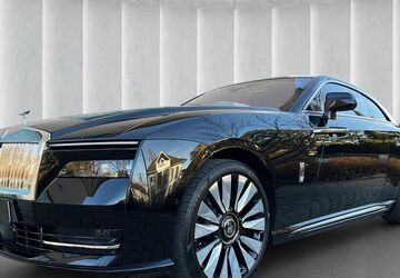 Rolls Royce Spectre 3.800 km 464.000 &euro; Grünwald 82031
