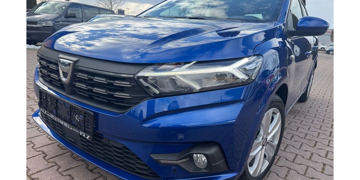 Dacia Sandero 95.000 km 9.900 &euro; Dachau 85221