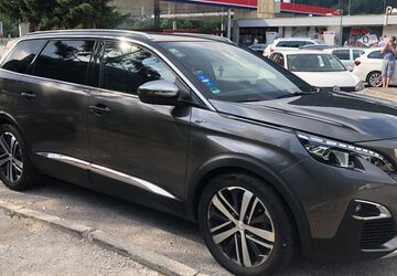 Peugeot 5008 135.812 km 18.900 &euro; München 81248