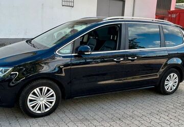 Seat Alhambra 211.300 km 10.900 &euro; München 80686