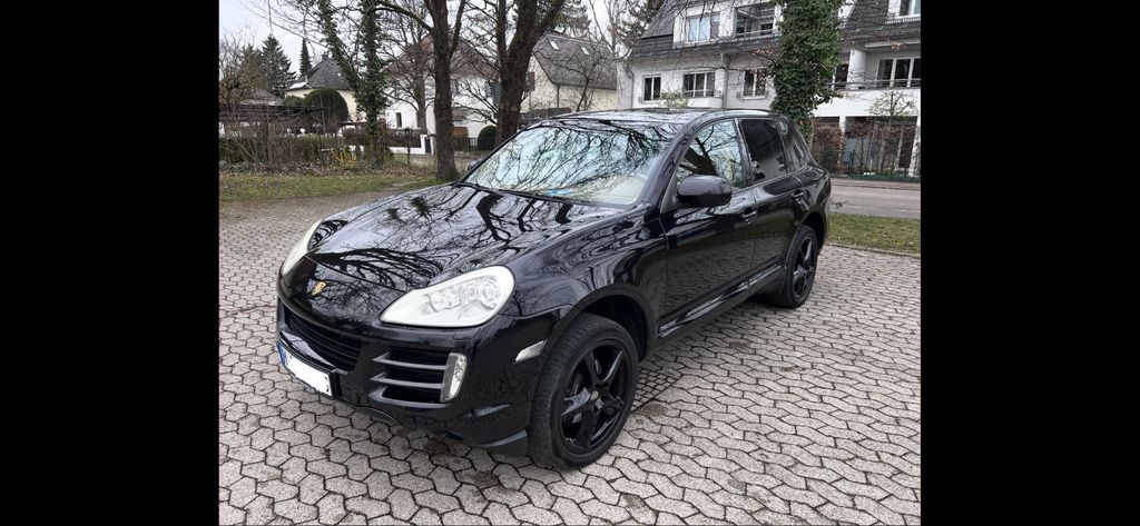 Porsche Cayenne 245.000 km 8.990 &euro; München 81737